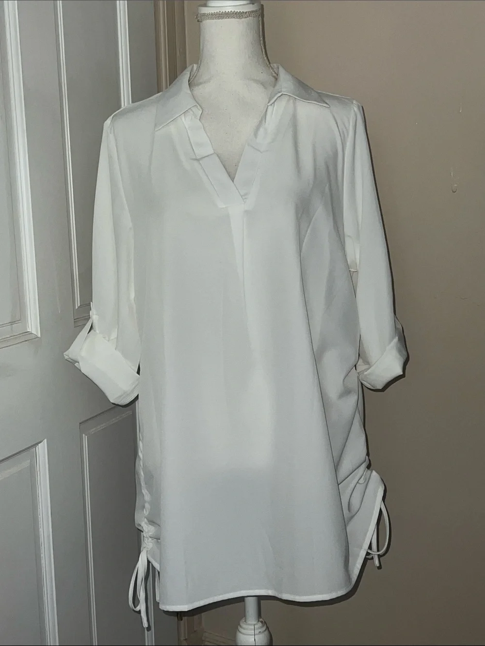 Women's White Split-Neck Tunic Blouse